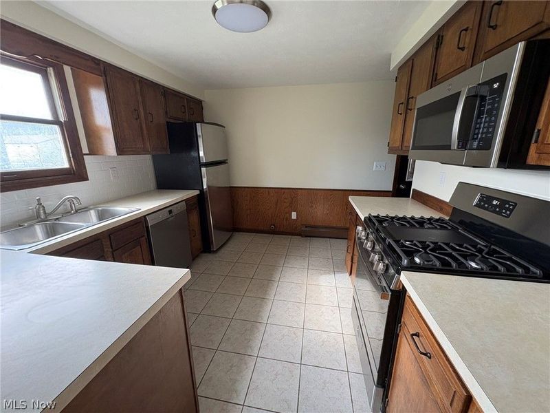 408 Annis Road , South Amherst, OH 44001 Photo 13