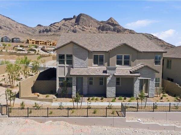 12147 Red Iris Ave, Las Vegas, NV 89138