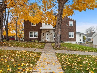 112 2nd Avenue NW, Faribault, MN 55021