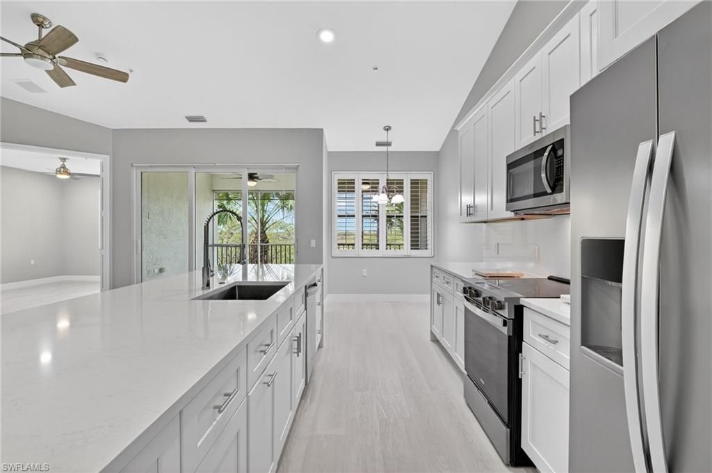 4655 Hawks Nest Way , Unit 202, Naples, FL 34114 Photo