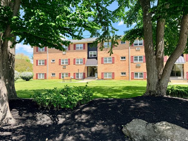 335 E LANCASTER AVENUE, Unit E-5, DOWNINGTOWN, PA 19335