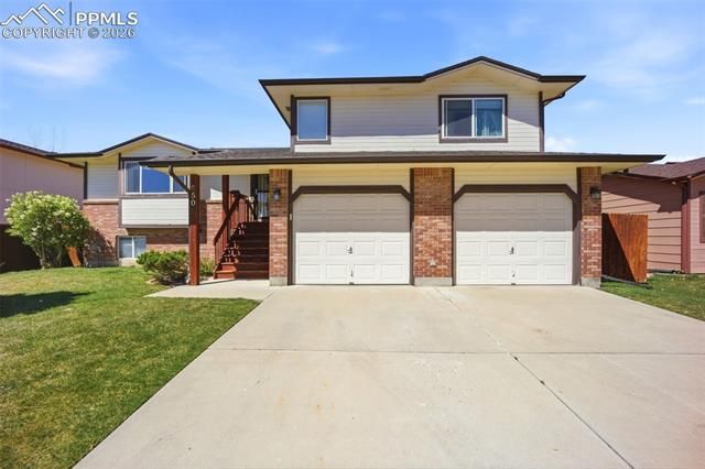 850 Stargate Drive, Colorado Springs, CO 80911 Main Photo