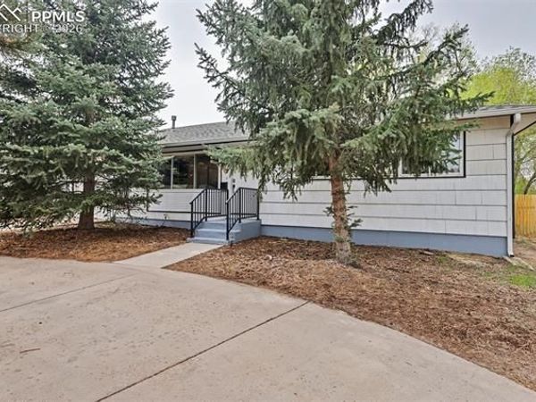 2619 E Bijou Street, Colorado Springs, CO 80909