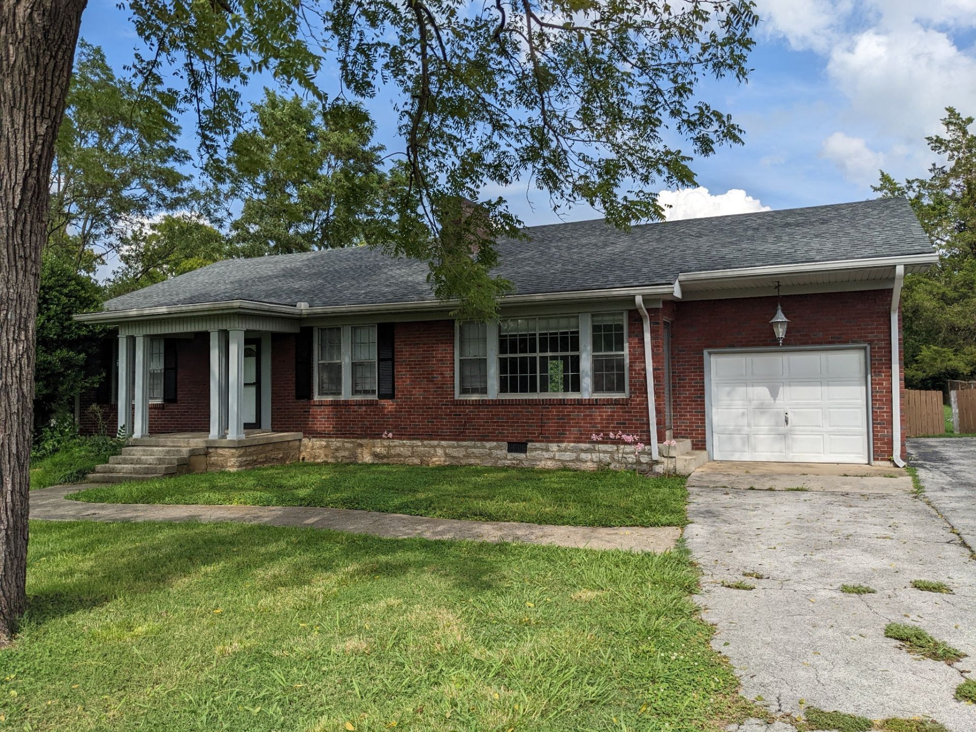 1289 Hunters Point Pike, Lebanon, TN 37087 Main Photo