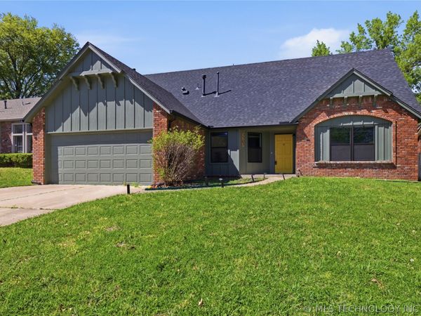 7703 E 89th Place S, Tulsa, OK 74133