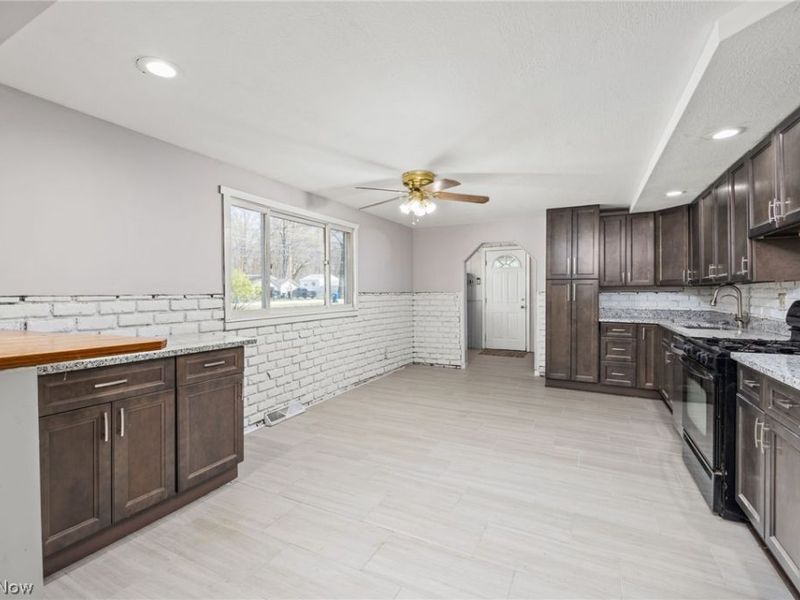 4942 Lear Nagle Road , North Ridgeville, OH 44039 Photo 17