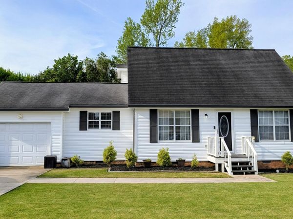 8332 Hamilton Oaks Drive, Chattanooga, TN 37421