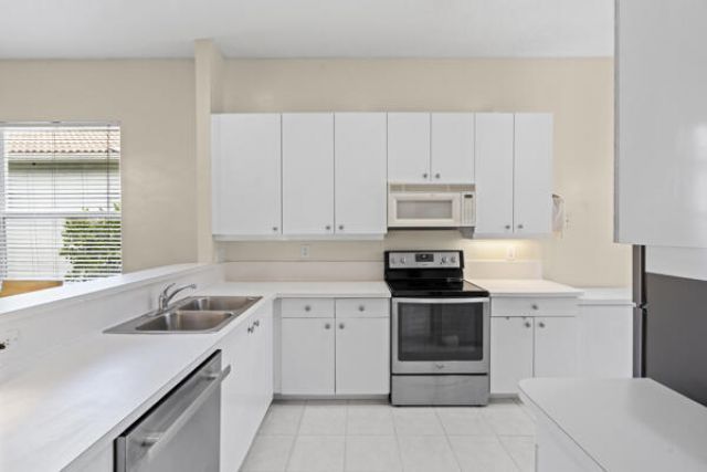 808 SW Munjack Circle, Port Saint Lucie, FL 34986 Photo