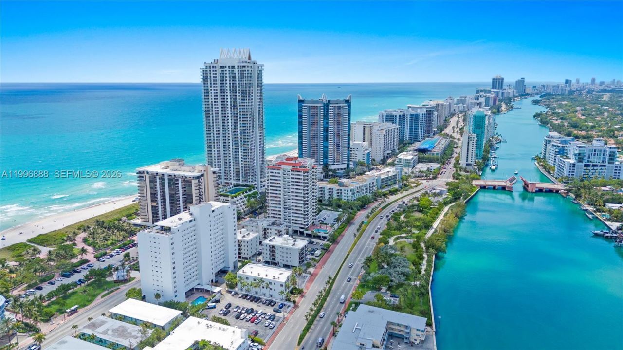 6450 Collins Ave , Unit 204, Miami Beach, FL 33141 Photo