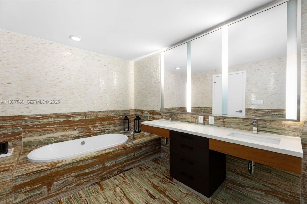 1 Collins Avenue , Unit 402, Miami Beach, FL 33139 Photo