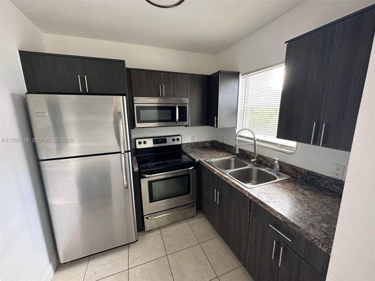 563 NE 65th St, Unit 1, Miami, FL 33138 Photo