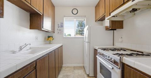 4766 Greenholme Dr #4, Unit 4, Sacramento, CA 95842 Photo