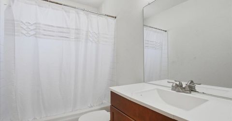 4766 Greenholme Dr #4, Unit 4, Sacramento, CA 95842 Photo