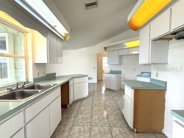 1241 S Venice Boulevard , Venice, FL 34293 Photo