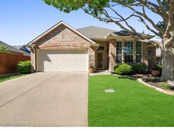 6117 Holly Crest Lane, Sachse, TX 75048