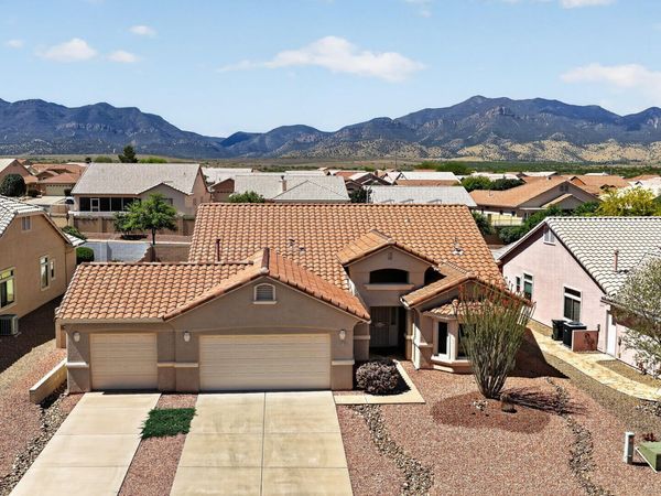 2732 AVONDALE Drive, Sierra Vista, AZ 85650