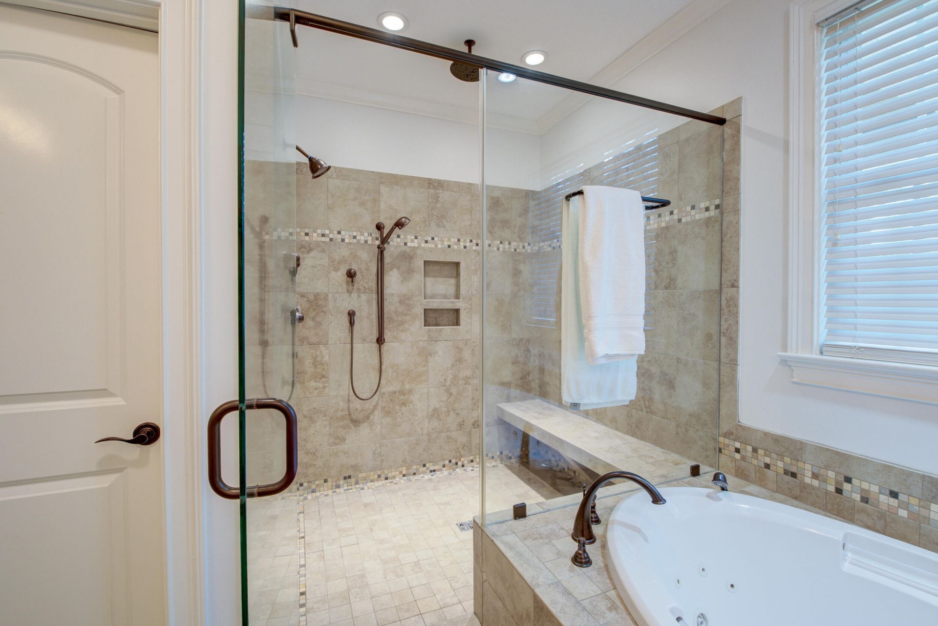 1000 Mt Whitney Drive Photo 29