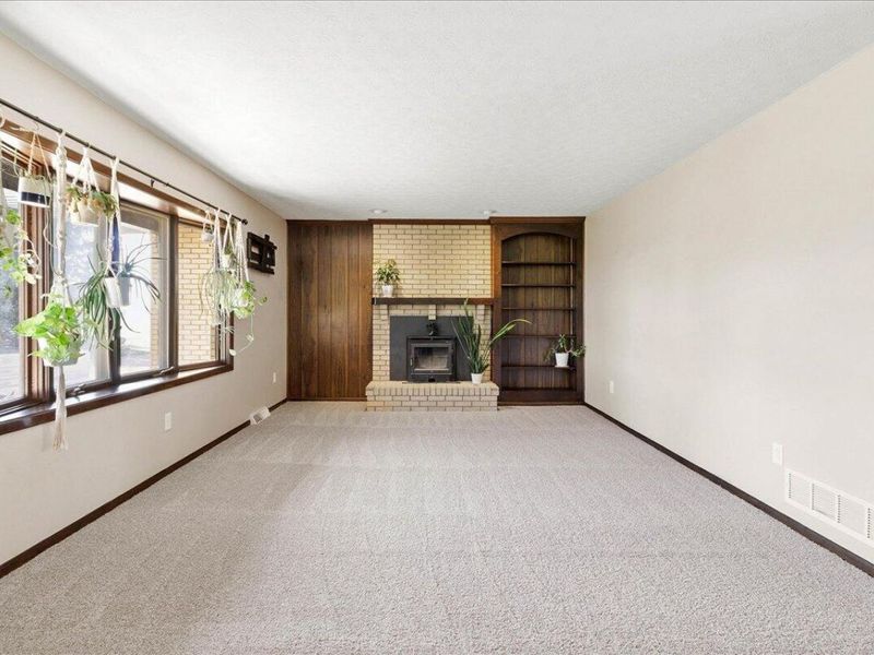 4005 OH-203, Radnor, OH 43066 Photo 10