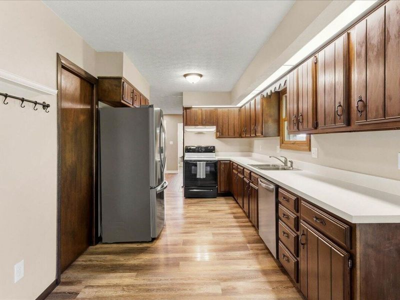 4005 OH-203, Radnor, OH 43066 Photo 16