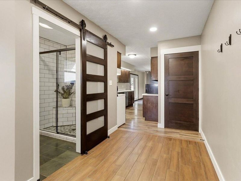 4005 OH-203, Radnor, OH 43066 Photo 23