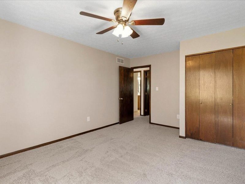 4005 OH-203, Radnor, OH 43066 Photo 28