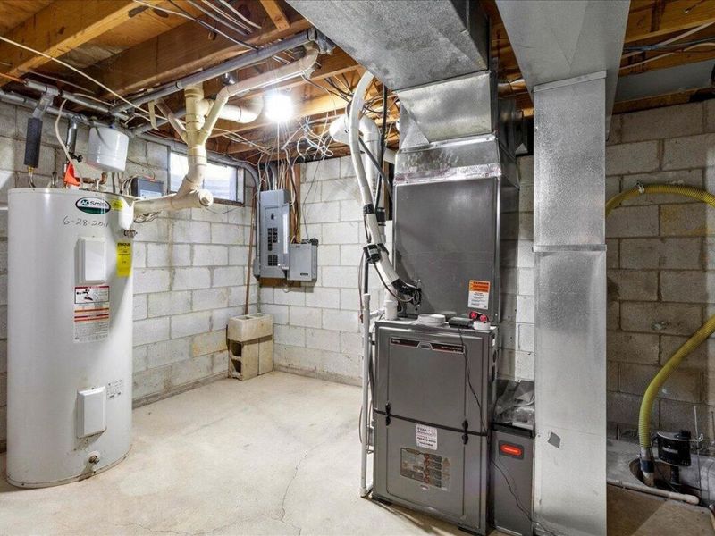 4005 OH-203, Radnor, OH 43066 Photo 30