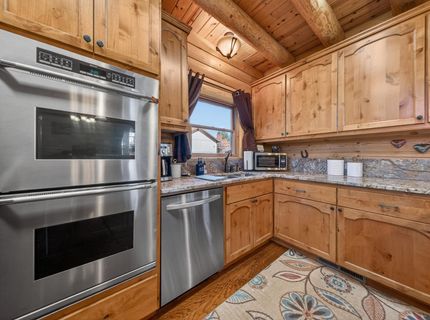 645 Main Street, Chester, CA 96020 Photo