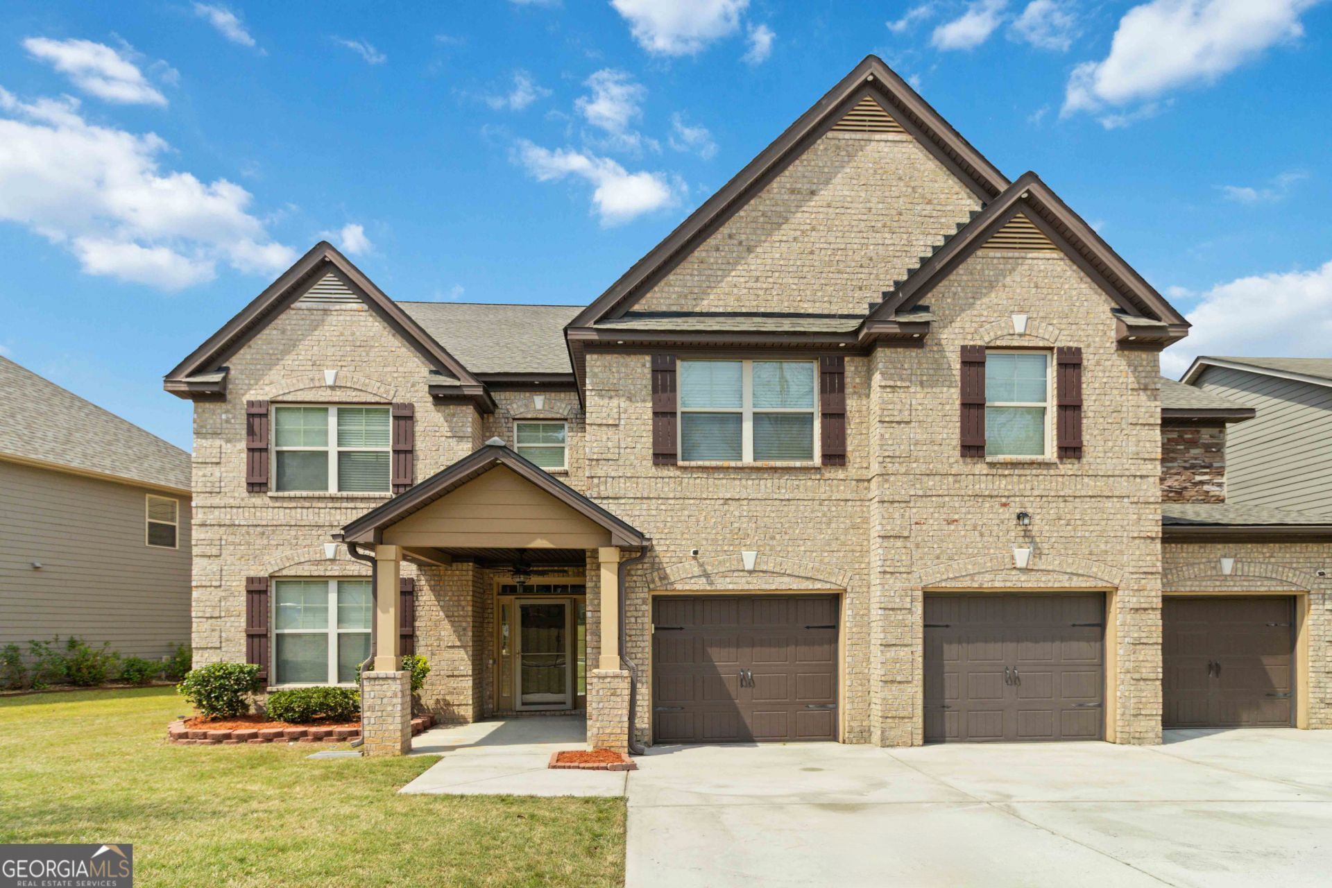 811 Lorrimont Lane, Fairburn, GA 30213 Main Photo