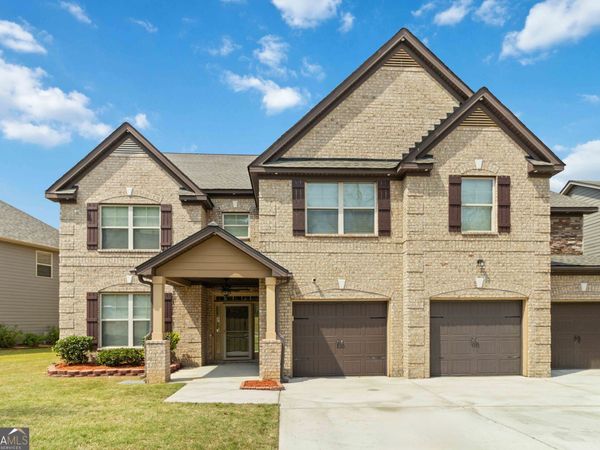 811 Lorrimont Lane, Fairburn, GA 30213