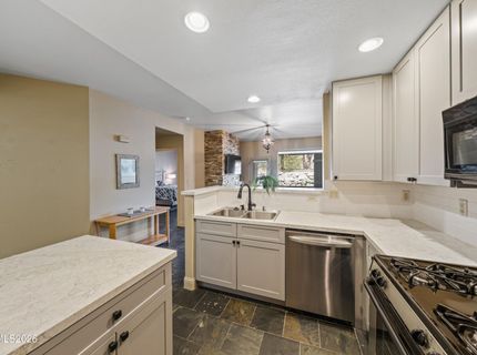 900 S Meadows Parkway, Unit 1313, Reno, NV 89521 Photo