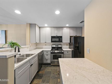 900 S Meadows Parkway, Unit 1313, Reno, NV 89521 Photo