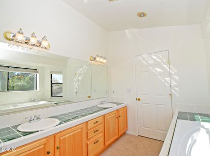 5712 Royal Vista Way, Reno, NV 89523 Photo