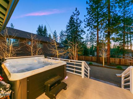 110 Sequoia Drive, Stateline, NV 89449 Photo