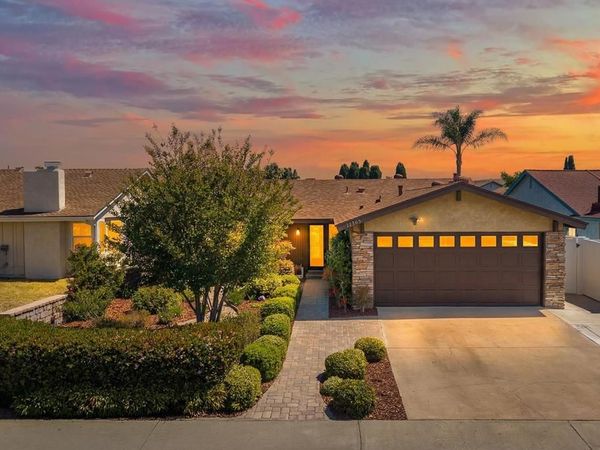 11385 AVENIDA DEL GATO, Mira Mesa, CA 92126