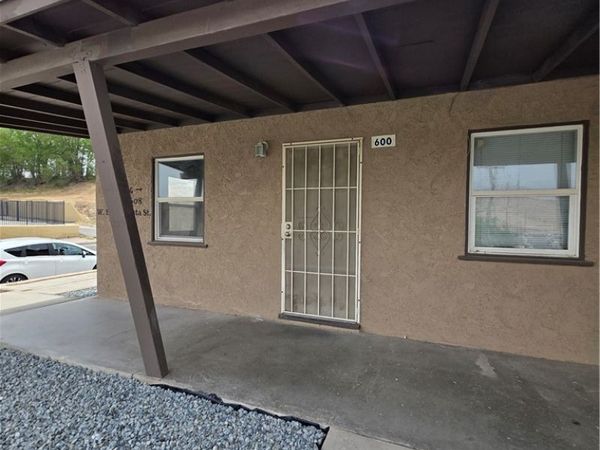 600 W Buena Vista, Barstow, CA 92311