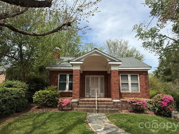 1011 E Main Street , Albemarle, NC 28001