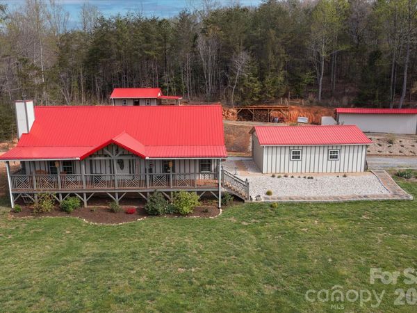 810 Mount Hebron Road, Old Fort, NC 28762