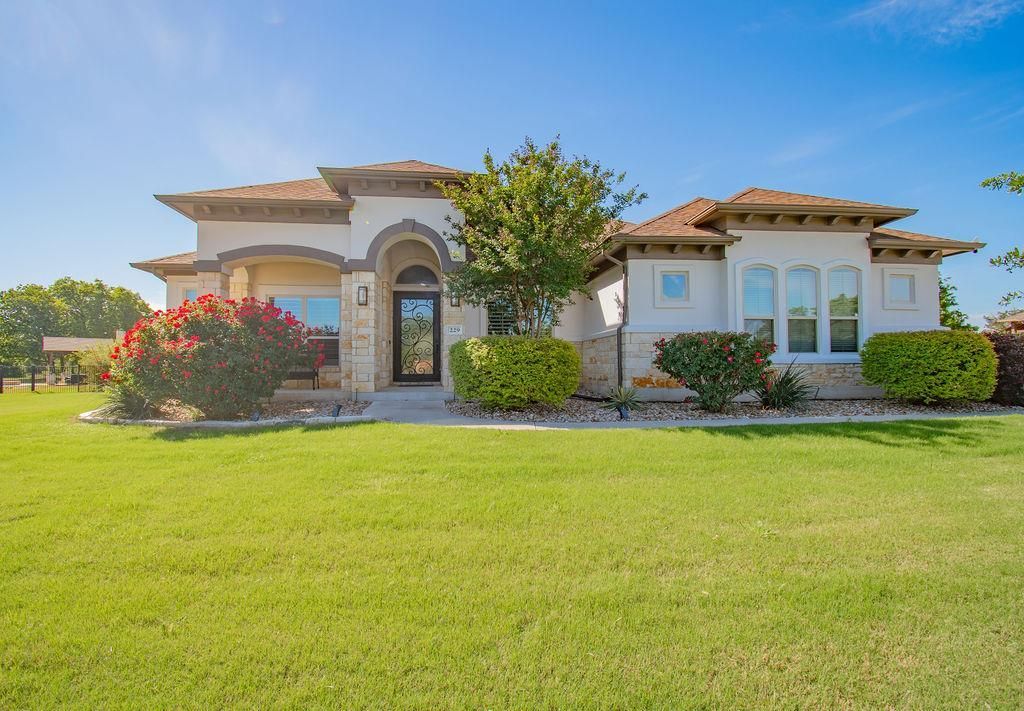 229 Camp Verde Dr, Georgetown, TX 78633 Main Photo