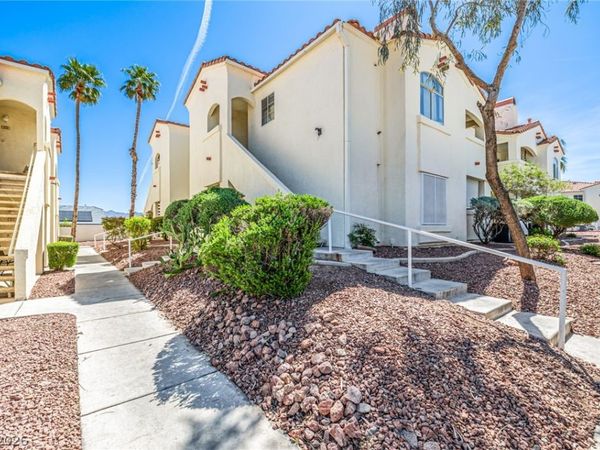 698 S Racetrack Road , Unit 124, Henderson, NV 89015