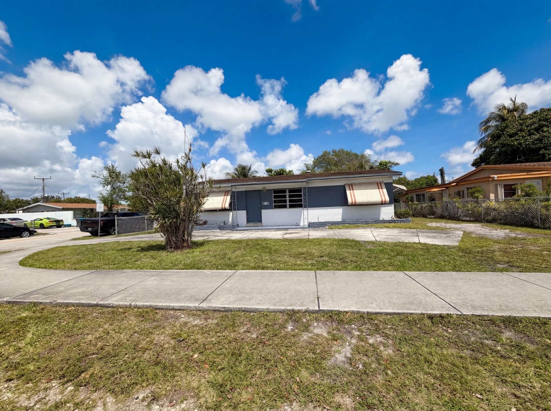 5921 SW 41st Street, West Park, FL 33023 Photo