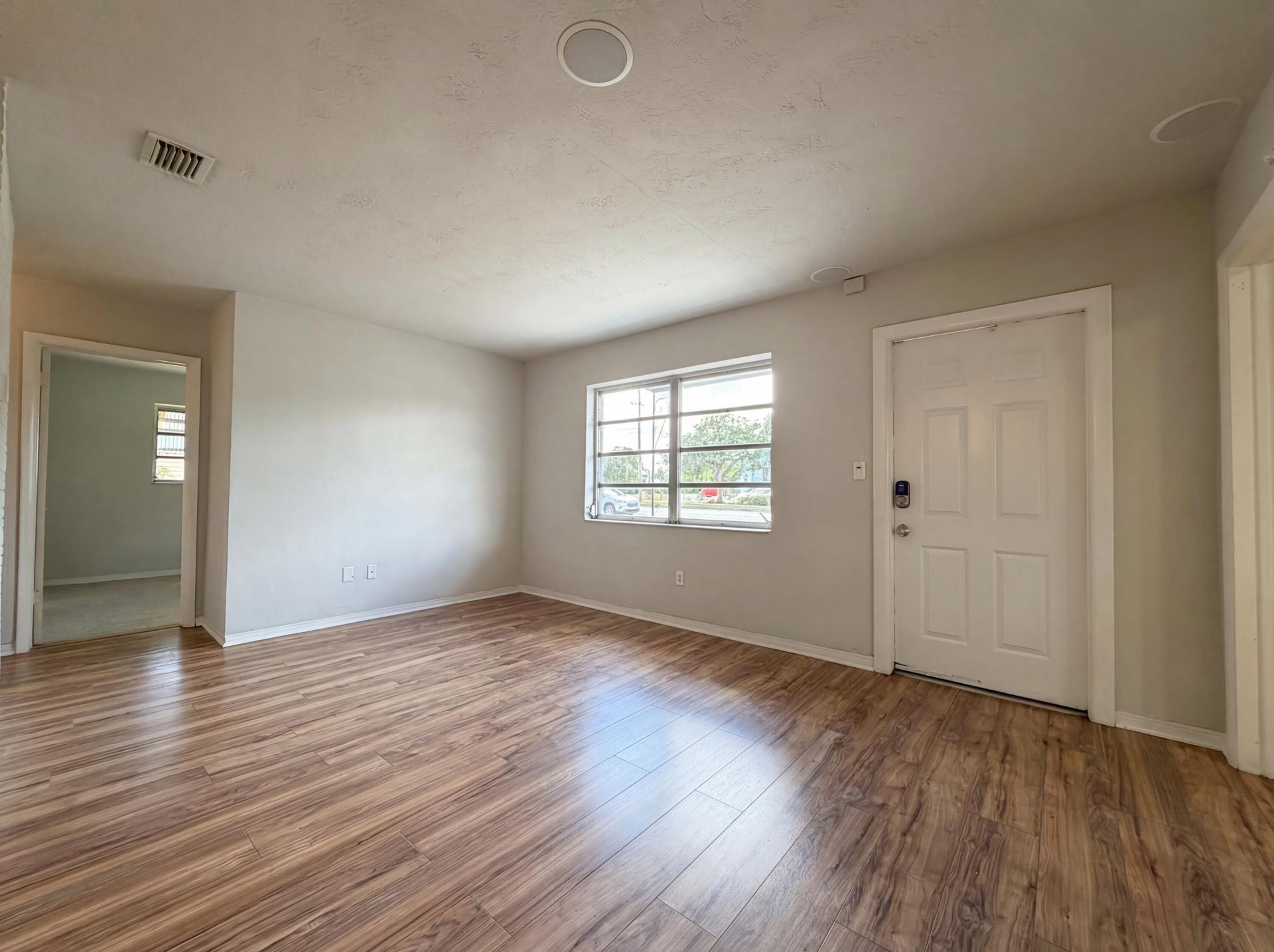 5921 SW 41st Street, West Park, FL 33023 Photo