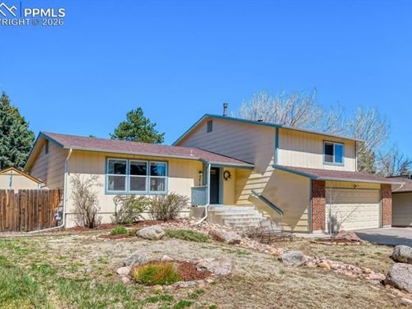 3410 E Oak Creek Drive, Colorado Springs, CO 80906