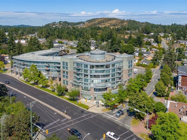 2745 Veterans Memorial Pkwy, Unit 522, Langford, BC V9B 0H4