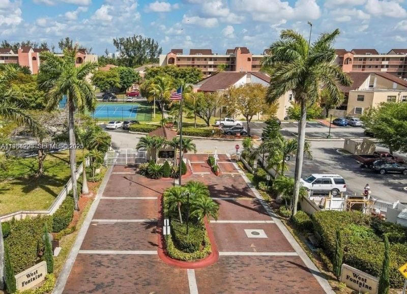 10233 NW 9th St Cir , Unit 213-1, Miami, FL 33172 Photo