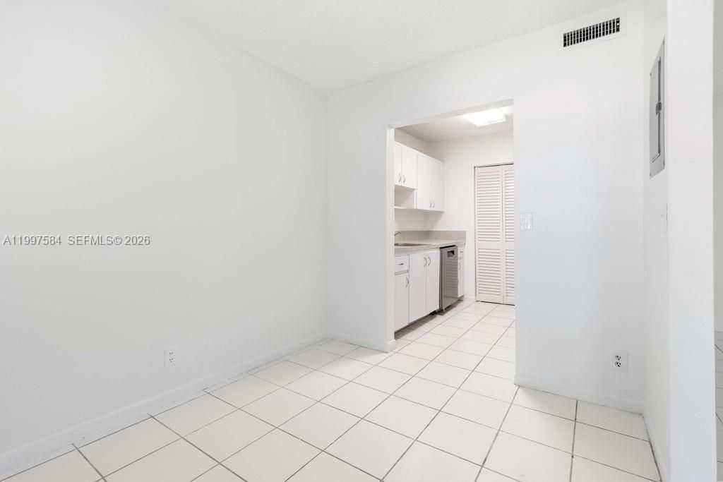 500 NE 2nd St, Unit 223, Dania Beach, FL 33004 Photo