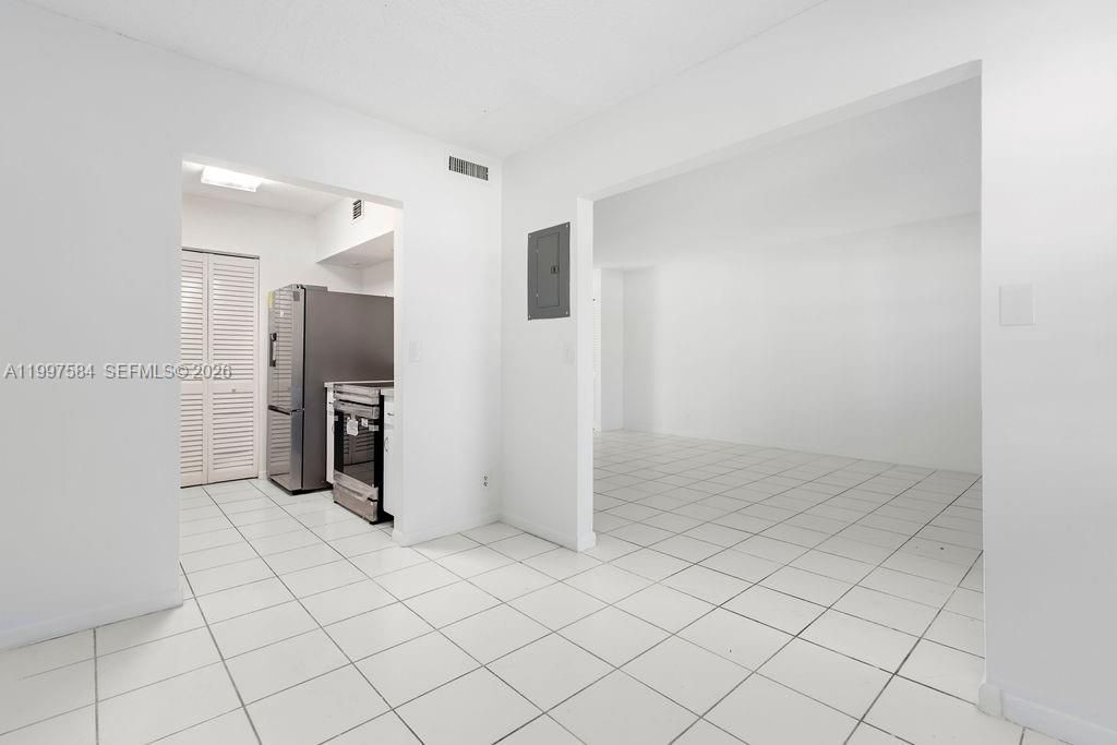 500 NE 2nd St, Unit 223, Dania Beach, FL 33004 Photo