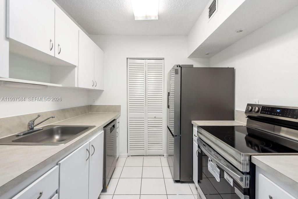 500 NE 2nd St, Unit 223, Dania Beach, FL 33004 Photo