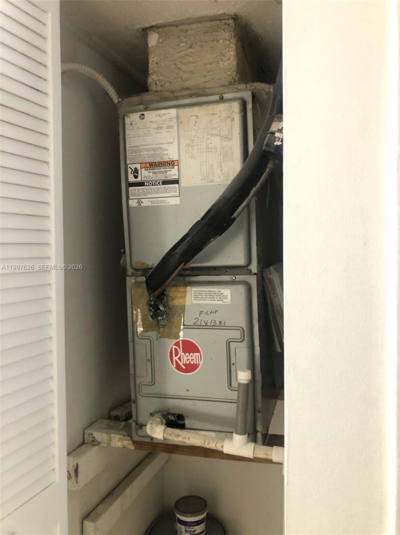 4800 NW 24th Ct, Unit D103, Lauderdale Lakes, FL 33313 Photo