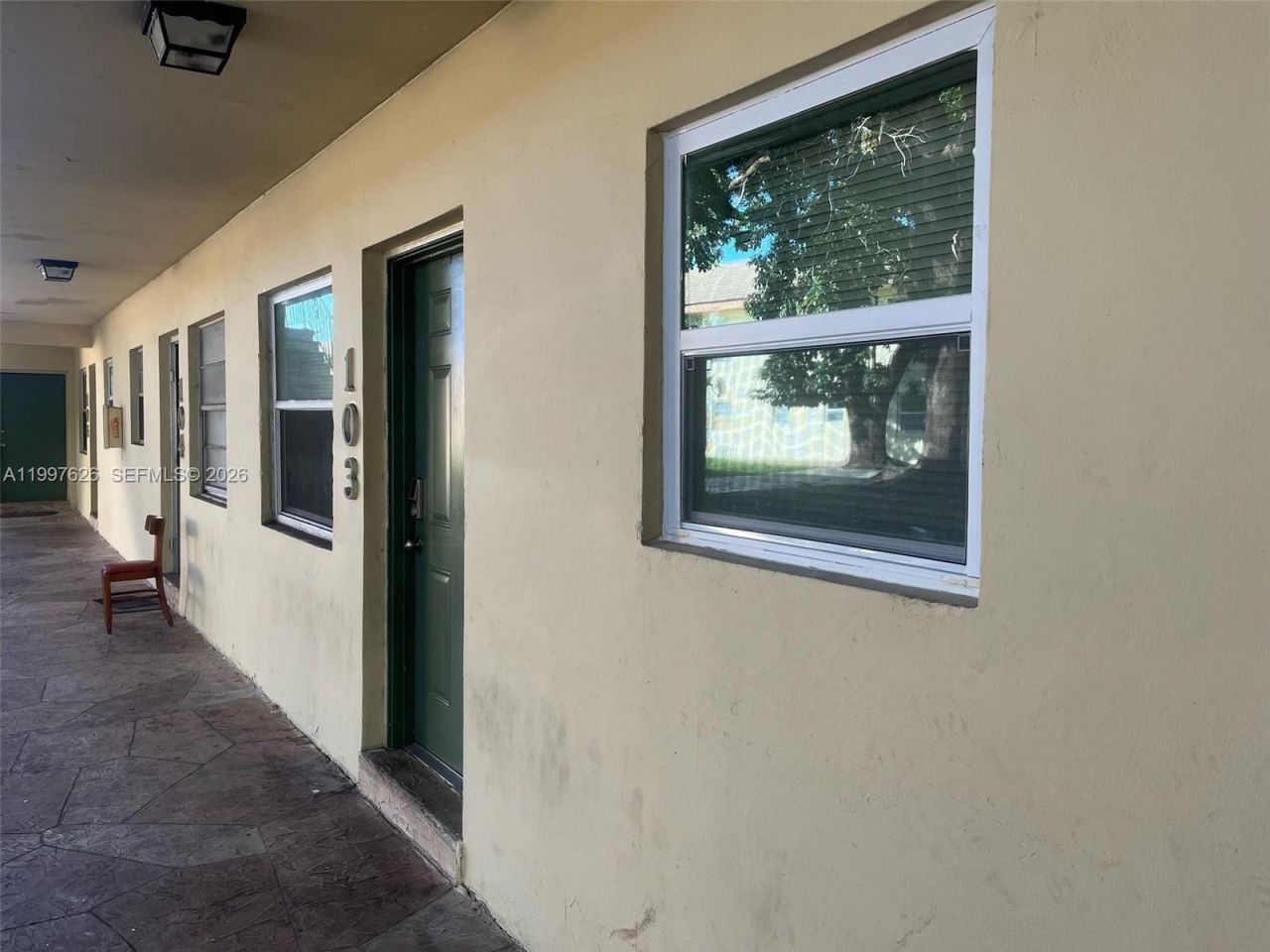 4800 NW 24th Ct, Unit D103, Lauderdale Lakes, FL 33313 Photo