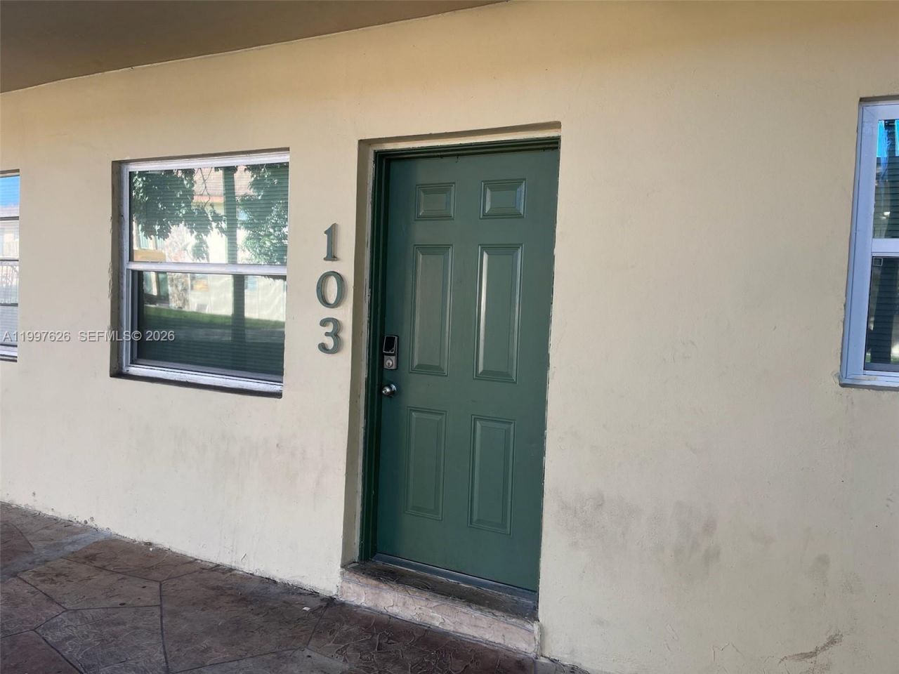 4800 NW 24th Ct, Unit D103, Lauderdale Lakes, FL 33313 Photo